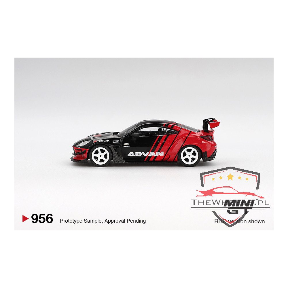 Mini GT Toyota GR86 HKS Type R Advan
